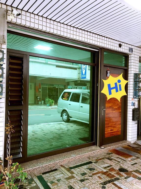 Beautiful Dream Tainan Homestay Luaran gambar