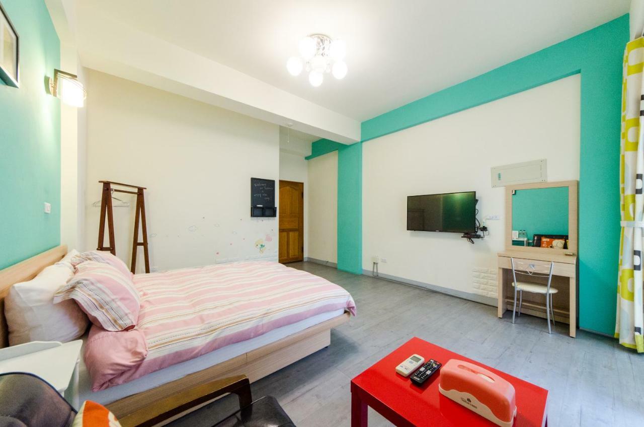 Beautiful Dream Tainan Homestay Luaran gambar