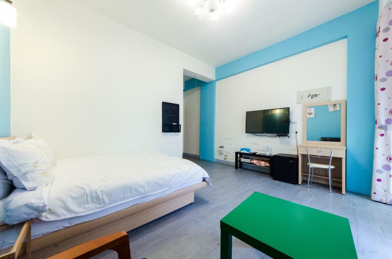 Beautiful Dream Tainan Homestay Luaran gambar